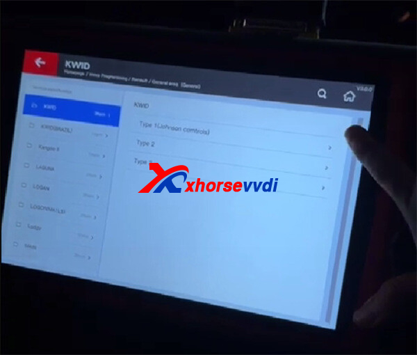 xhorse-key-tool-plus-add-renault-kwid-flip-key-3 