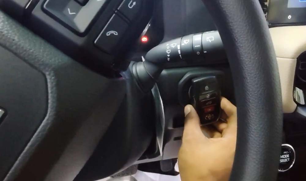 lonsdor-k518-pro-add-key-2025-toyota-prado-12 lonsdor-k518-pro-add-key-2025-toyota-prado-12