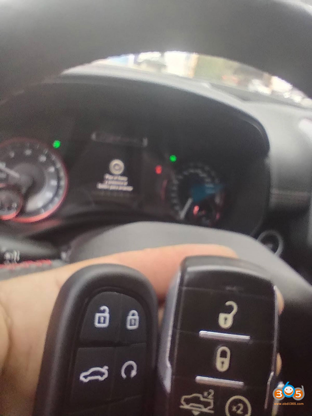 Autel Km100 RAM REBEL 2019 Key 5
